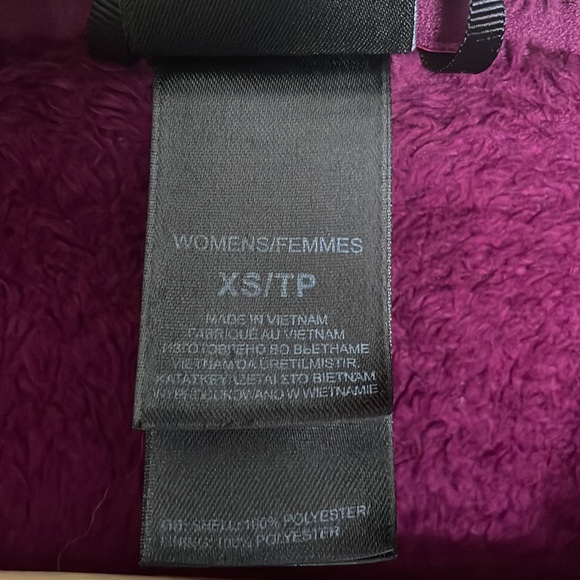 The North Face Osito maroon faux fur fleece zip-up jacket,size XS - Picture 6 of 9